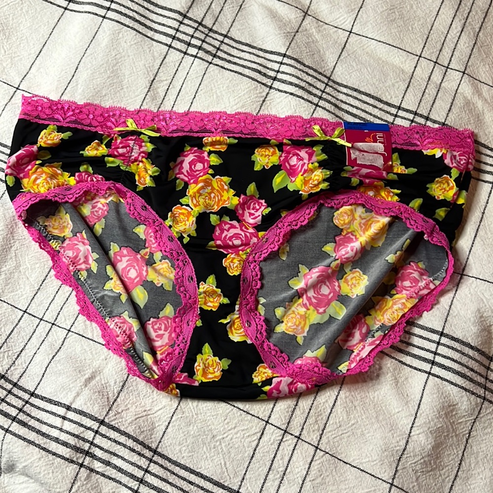 NWT Jenni rose panties